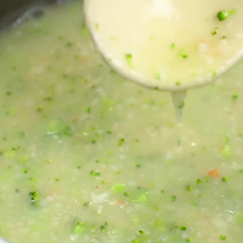 Bước 3 Nấu súp Súp tôm bông cải xanh