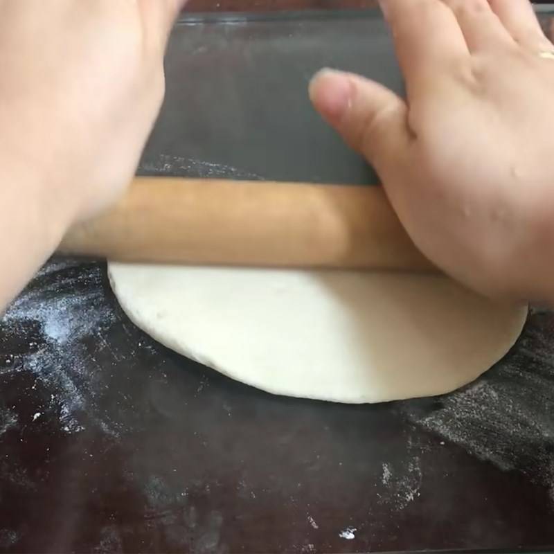 Bước 4 Tạo hình bánh Bánh mì đặc ruột bằng nồi chiên không dầu