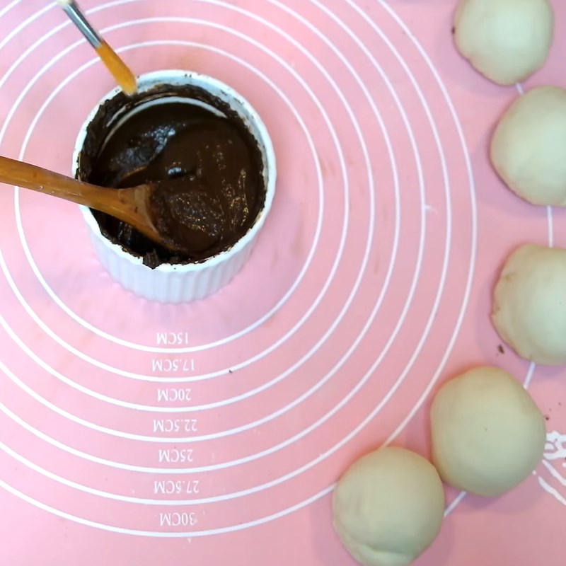 Bước 3 Tạo hình cây nấm Bánh bao nấm nhân đậu xanh