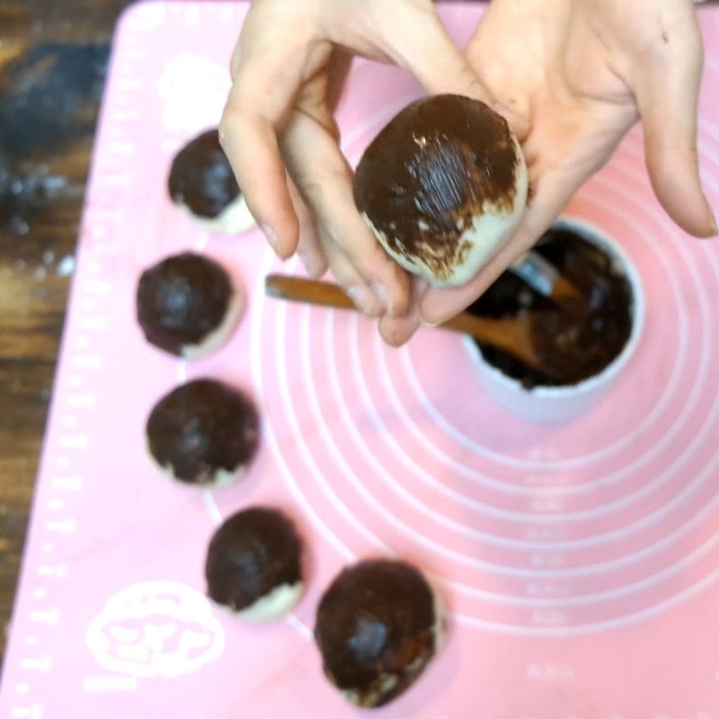 Bước 3 Tạo hình cây nấm Bánh bao nấm nhân đậu xanh