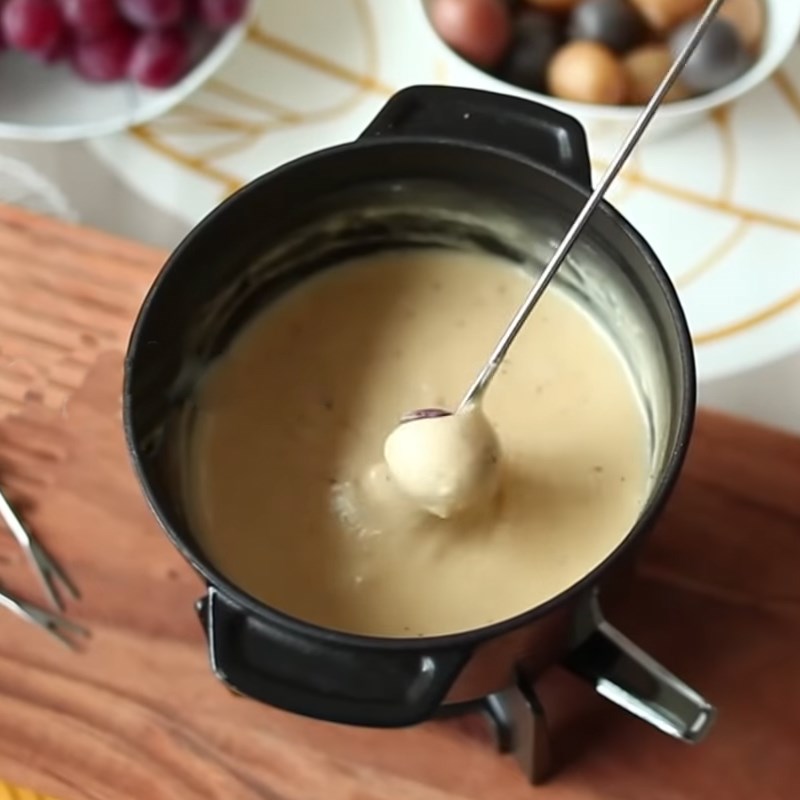 Bước 4 Thành phẩm Lẩu phô mai - Fondue