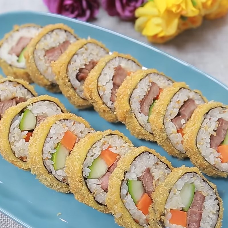 Bước 4 Thành phẩm Kimbap chiên giòn bằng chảo