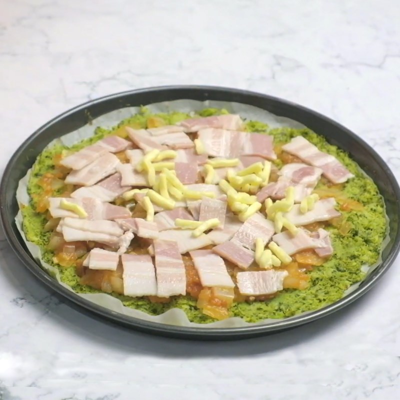 Bước 5 Trang trí và nước bánh Bánh pizza keto rau củ