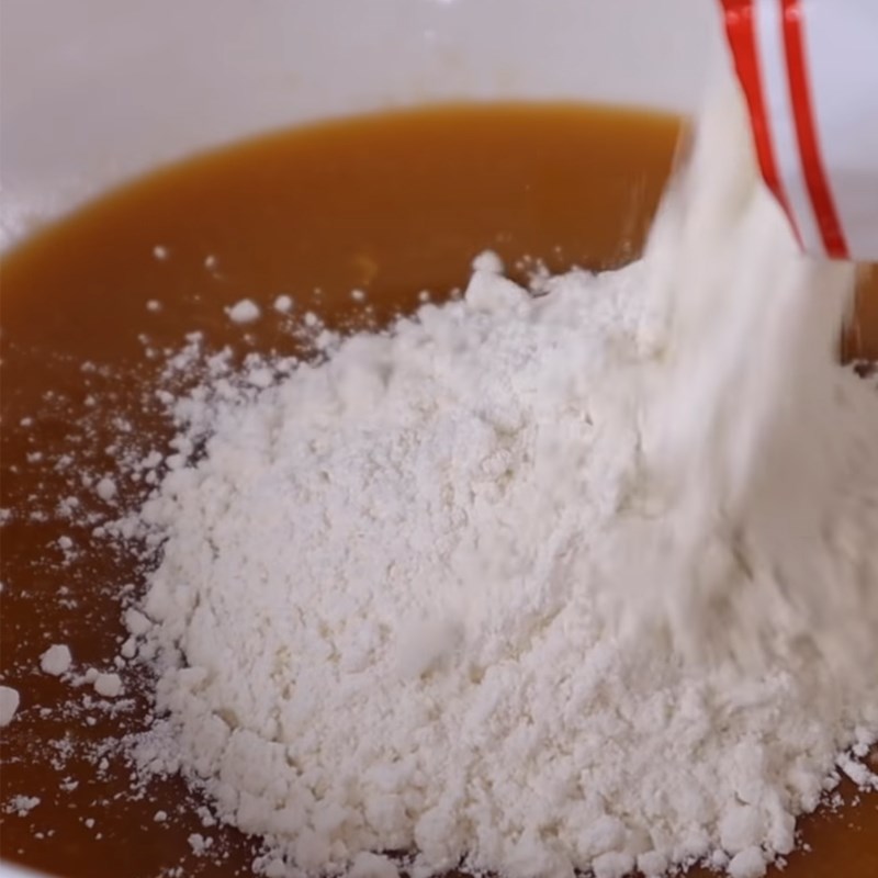 Bước 5 Trộn bột bánh Bánh trung thu đậu xanh trứng muối sầu riêng bằng nồi cơm điện