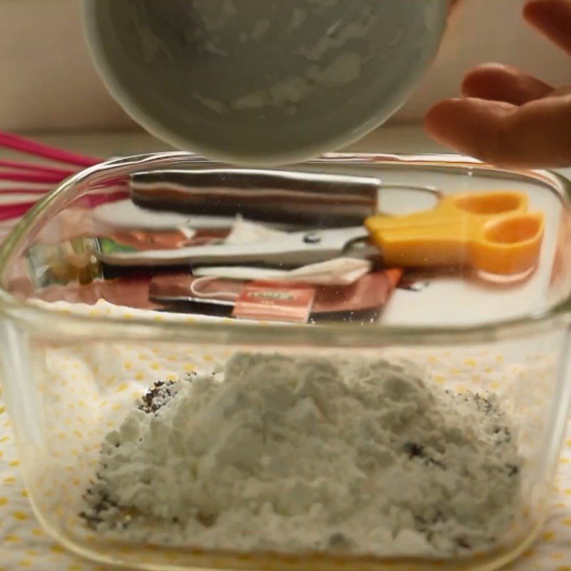 Bước 1 Trộn bột bánh Bánh bông lan trà đào