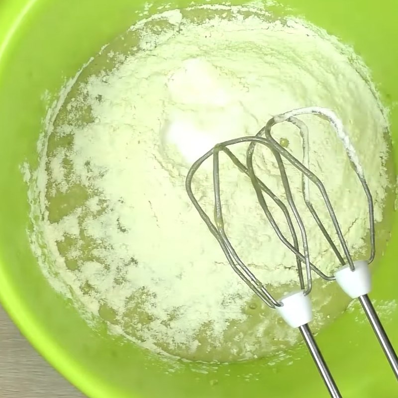 Bước 3 Trộn bột bánh Bánh cupcake bơ socola