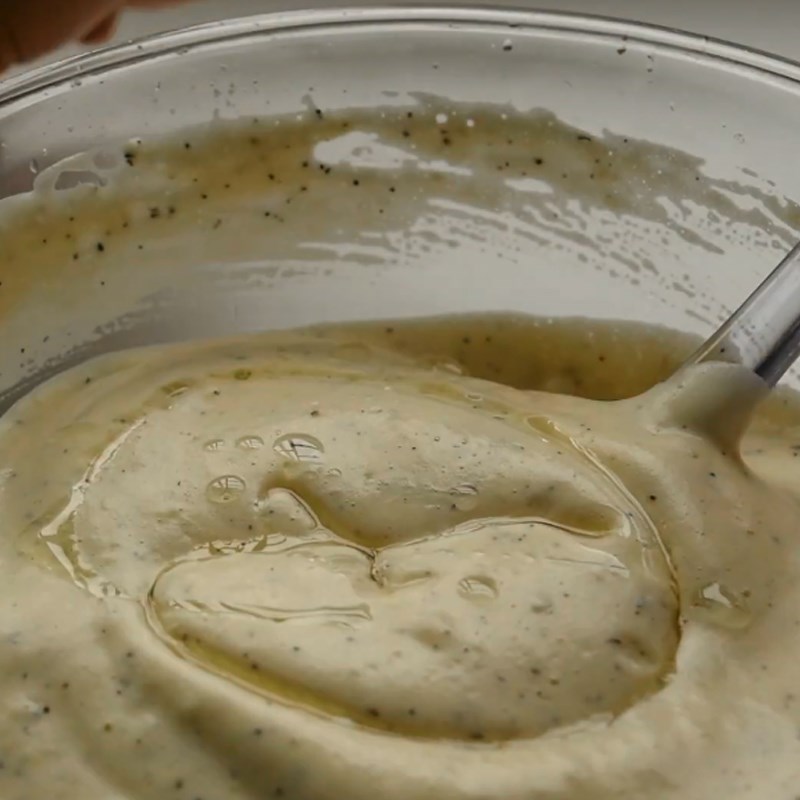 Bước 3 Trộn bột vào trứng Bánh bông lan trà đào