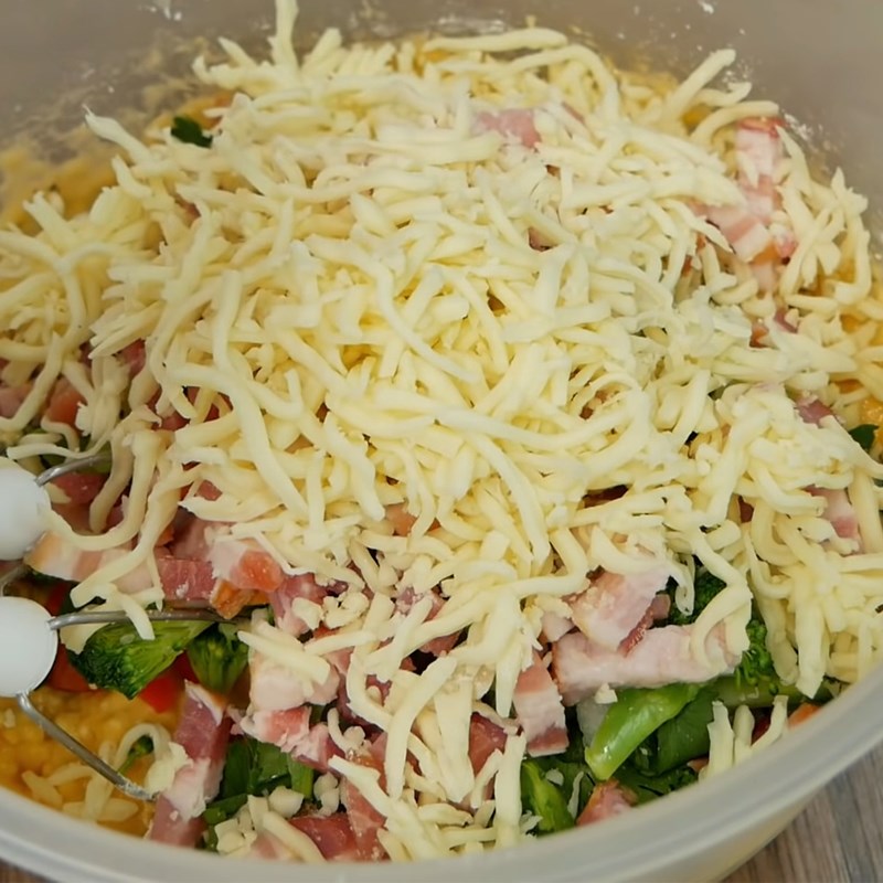 Bước 4 Trộn các nguyên liệu Muffin bông cải xanh