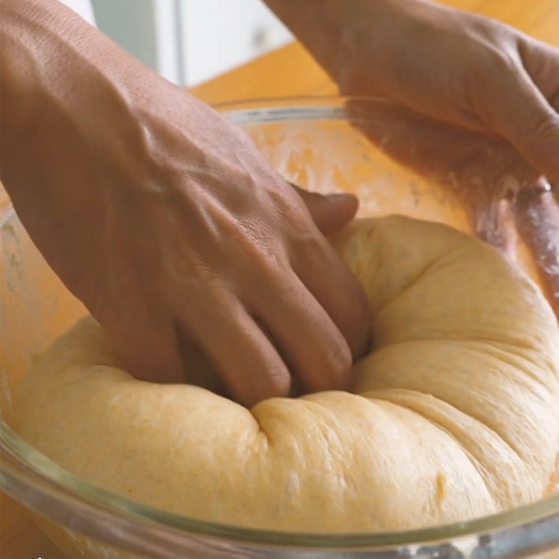 Bước 3 Ủ bột Bánh mì Brioche - bánh mì hoa cúc bằng bột nguyên cám