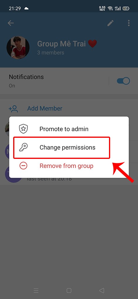 Nhấn giữ tên thành viên mà bạn muốn thiết lập quyền > Chọn Change permissions để thiết lập quyền dành cho thành viên. 