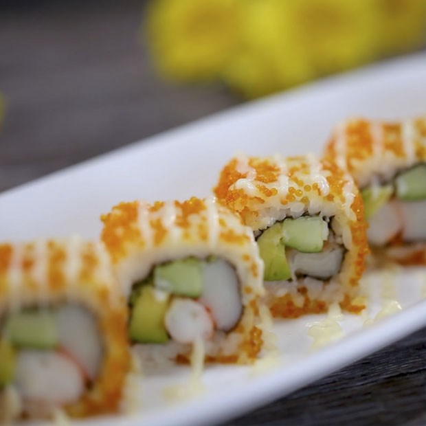 Cách làm maki sushi thơm ngon, dinh dưỡng tại nhà