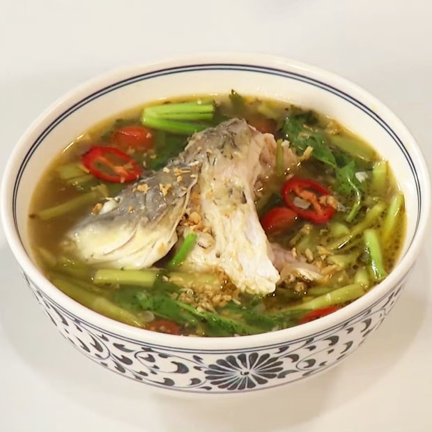 2 cách nấu canh cá chép rau cần và nấu ngót thơm ngon, giải nhiệt