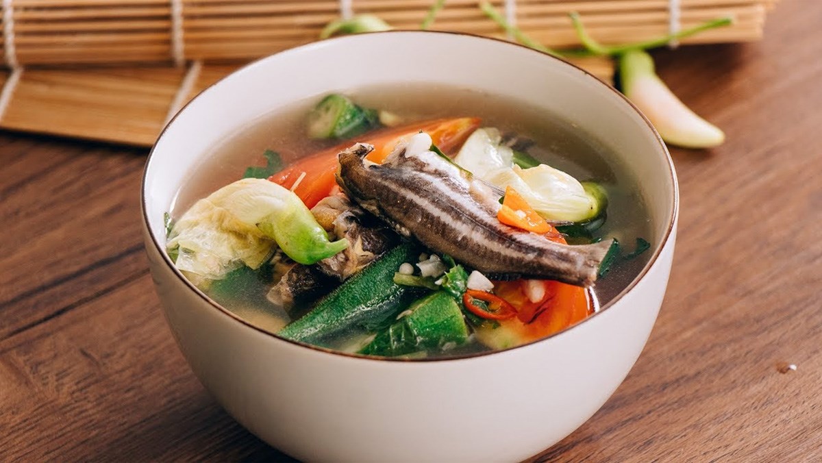 Canh chua cá chốt bông so đũa