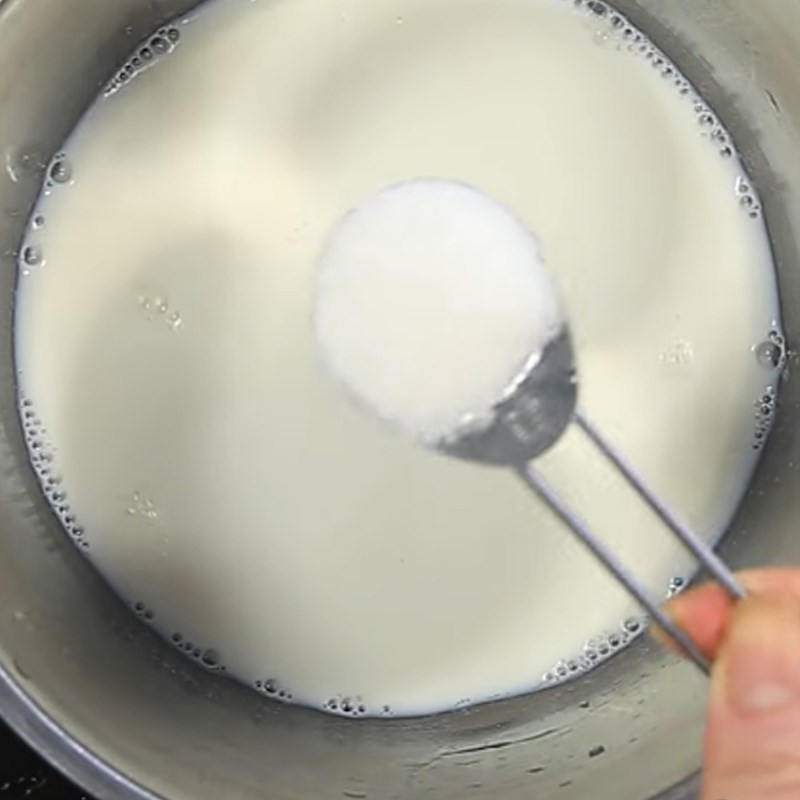 Bước 3 Làm lớp rau câu sữa tươi Rau câu xoài sữa tươi