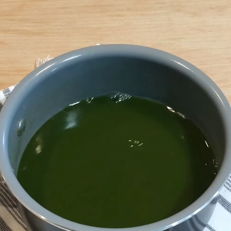 Bước 1 Làm lớp rau thứ nhất Rau câu matcha sữa dừa