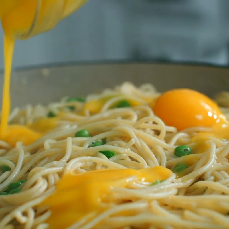 Bước 4 Làm spaghetti Spaghetti đậu hà lan nguyên hạt