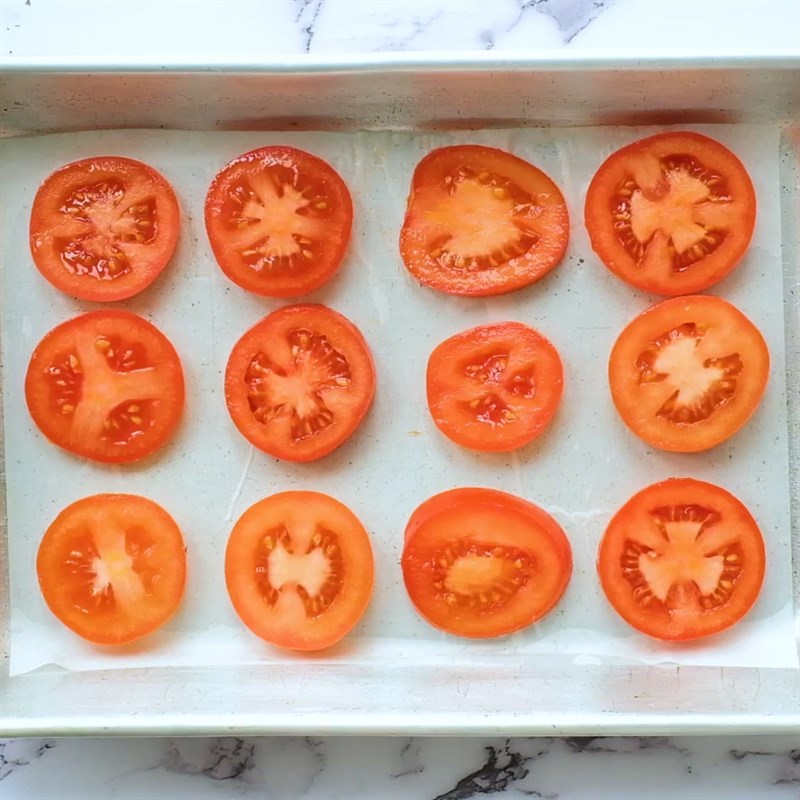 Bước 1 Sơ chế cà chua Cà chua nướng phô mai