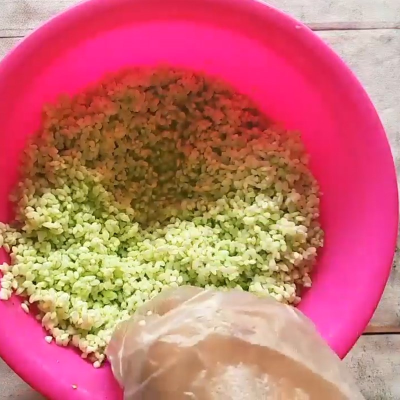 Bước 4 Tạo màu xôi Xôi cuộn 3 màu