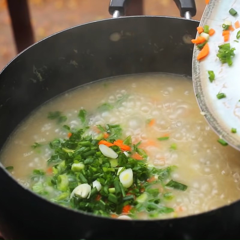 Bước 3 Vo gạo và nấu cháo Cháo bào ngư trứng