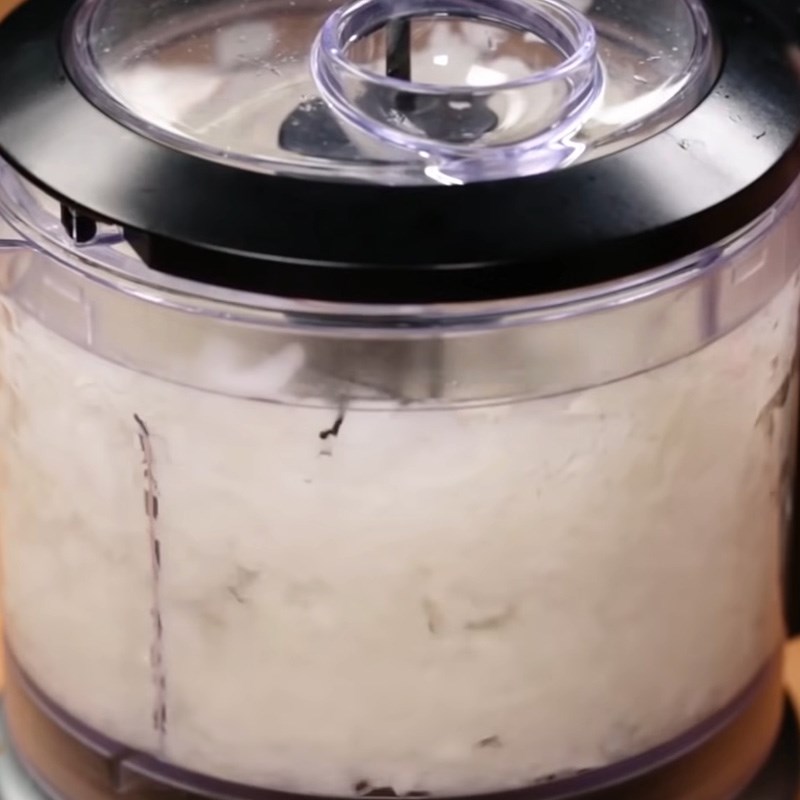 Bước 2 Xay nhuyễn nguyên liệu Cơm cà ri thịt ba chỉ