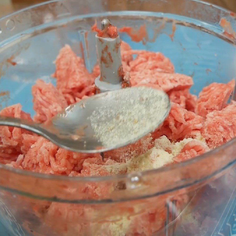 Bước 1 Xay thịt lần 1 Giò sống