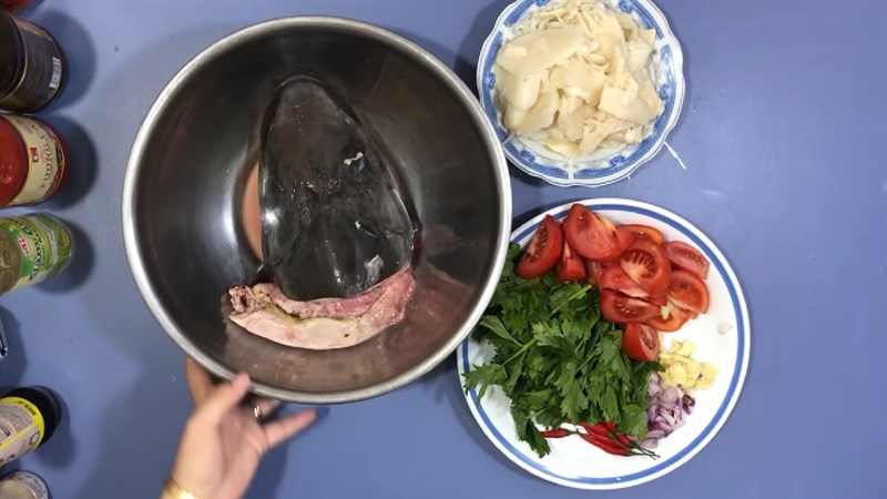 Nguyên liệu món ăn canh chua cá bớp