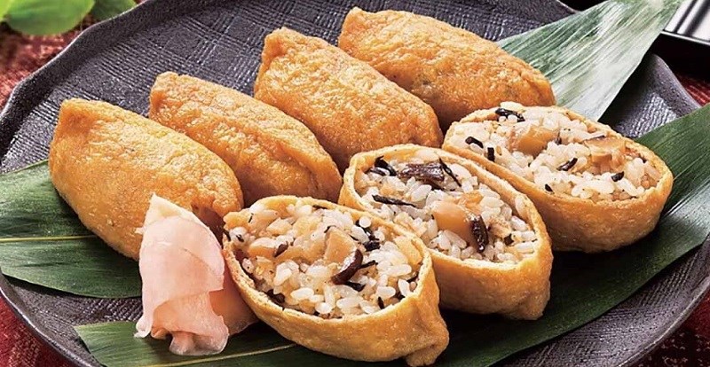 Sushi r&aacute;n (inarizushi)