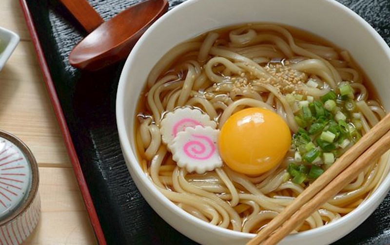 Tsukimi udon 