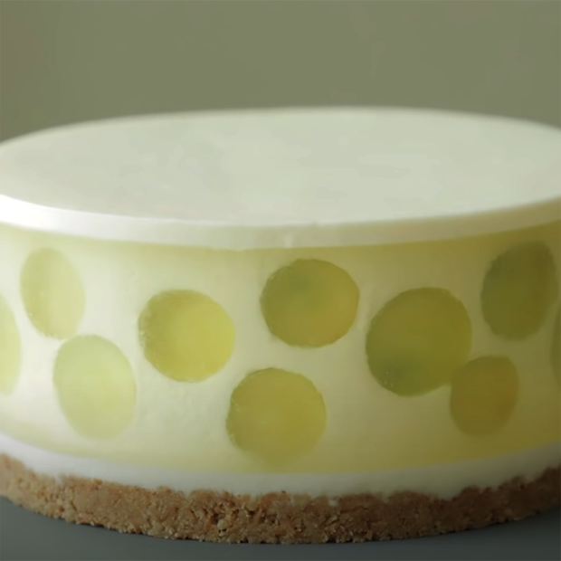 Cách làm bánh Cheesecake nho xanh thơm ngon không cần lò nướng