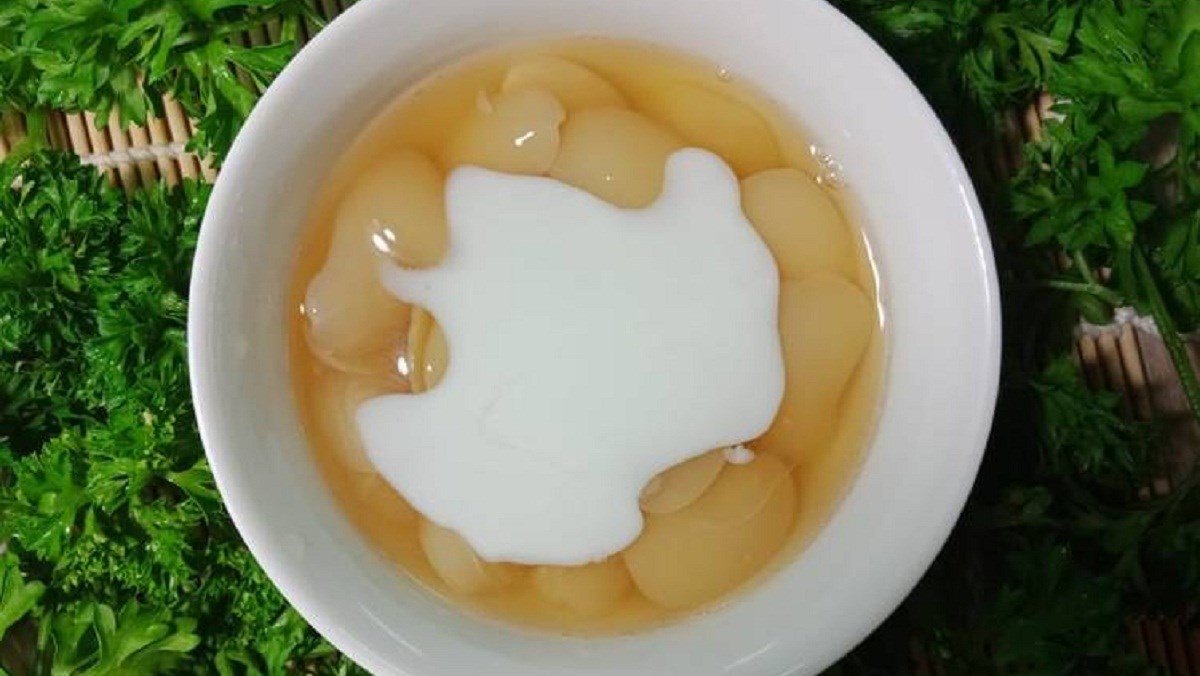 Chè đậu ngự nước cốt dừa