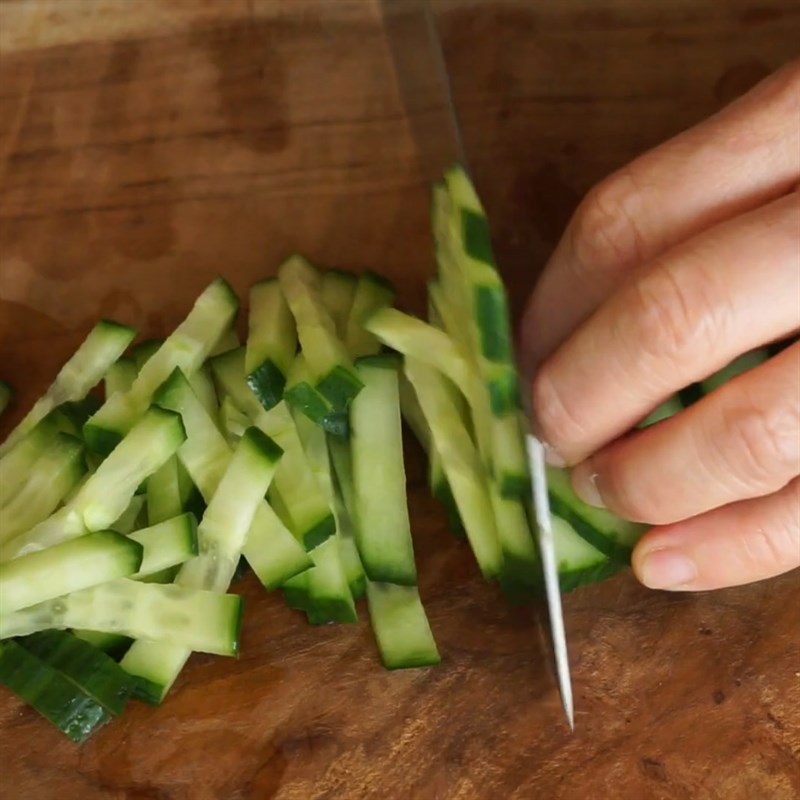 Bước 5 Sơ chế các loại rau củ Gỏi cuốn thịt gà nướng sả