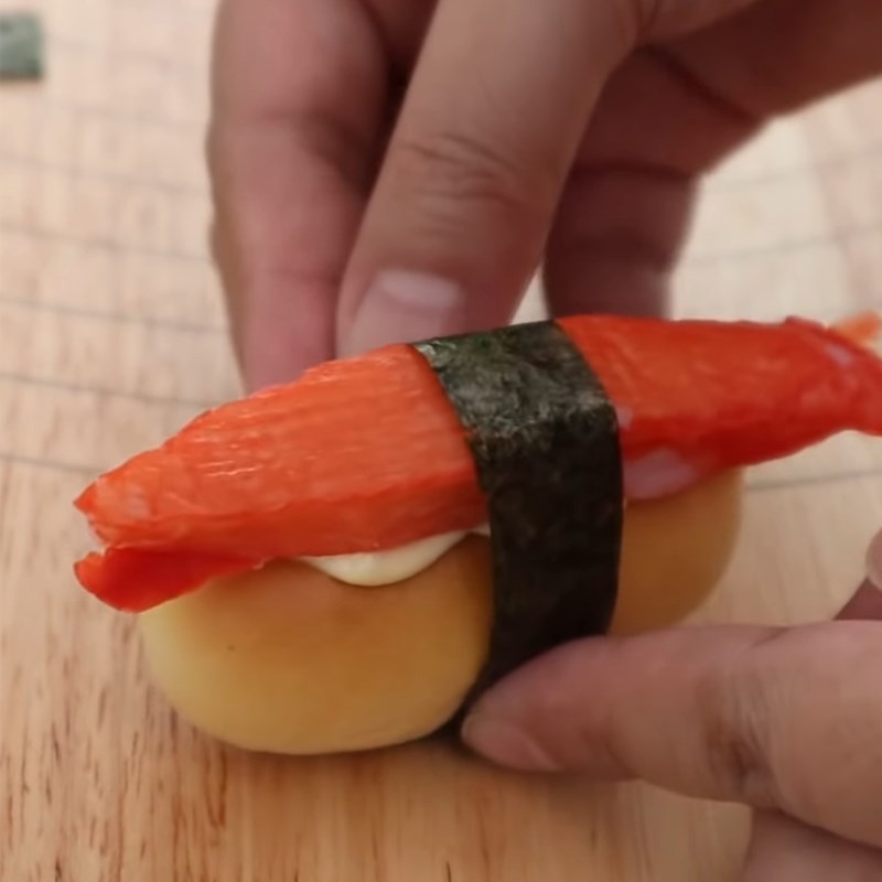 Bước 7 Hoàn thành Bánh sushi bánh mì