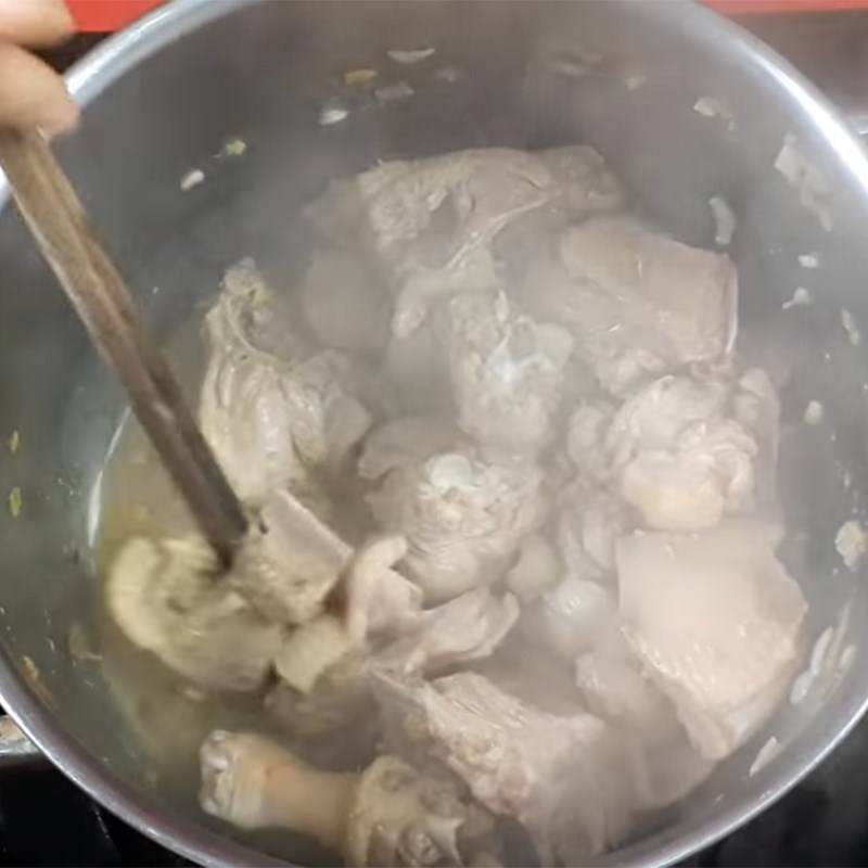 Bước 3 Nấu canh Canh vịt nấu khoai sọ
