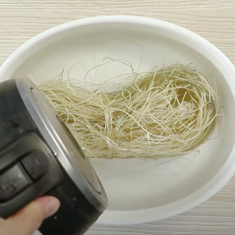 Bước 3 Ngâm miến Sò điệp hấp miến