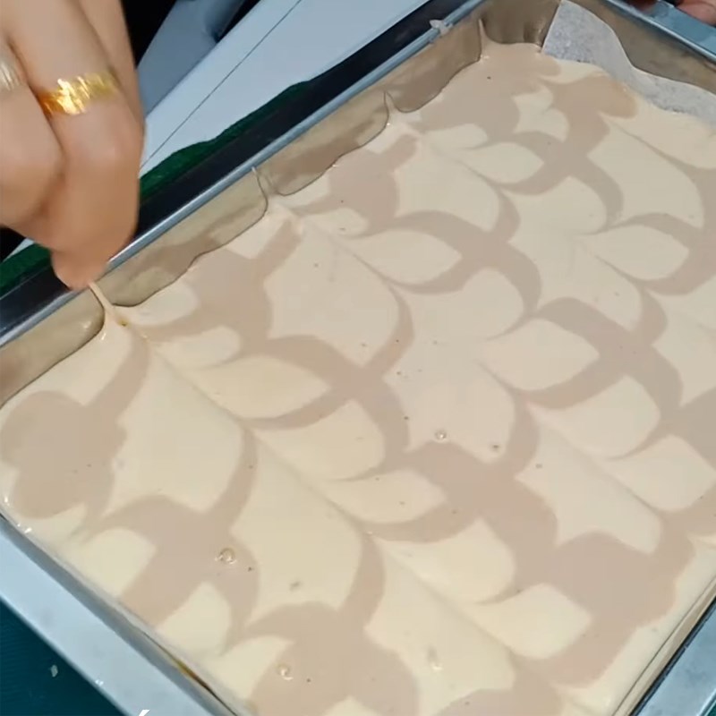 Bước 5 Nướng bánh bằng bếp Bánh bông lan cuộn nhân khóm không cần lò nướng