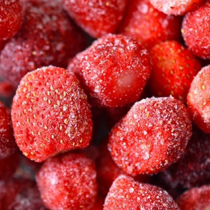 Bước 1 Sơ chế nguyên liệu Kem dâu tây chuối