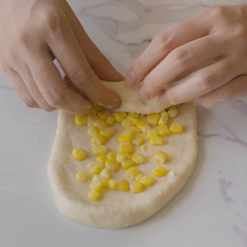 Bước 4 Tạo hình bánh Bánh mì sữa bắp Nhật Bản