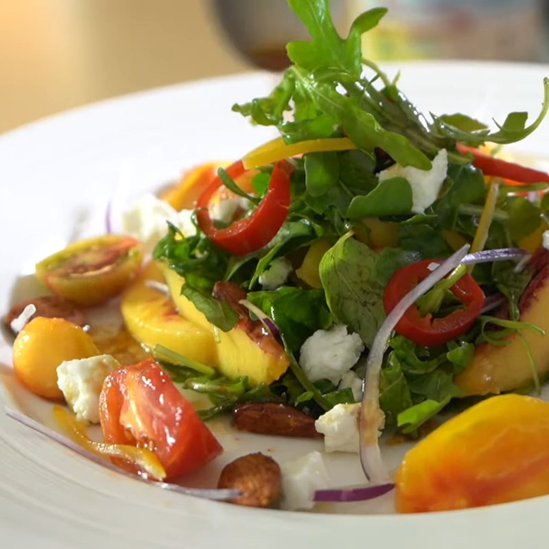 Bước 7 Thành phẩm Salad đào sốt cay