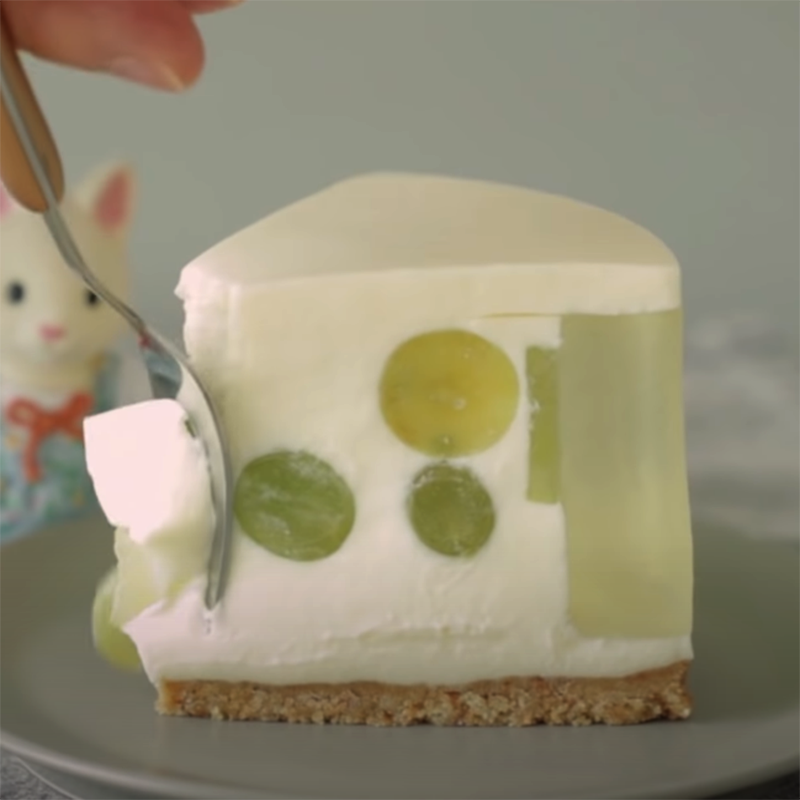 Bước 7 Thành phẩm Bánh Cheesecake nho xanh