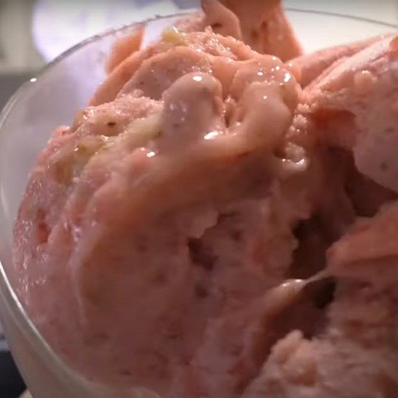 Bước 3 Thành phẩm Kem dâu tây chuối