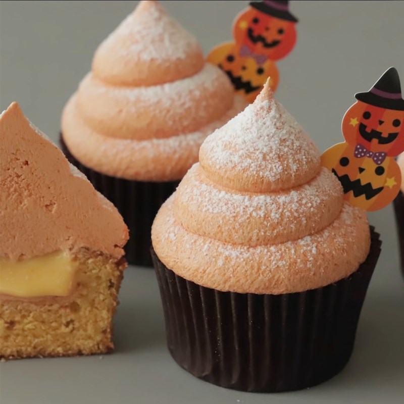 Bước 7 Thành phẩm Bánh Castella cupcake bí đỏ