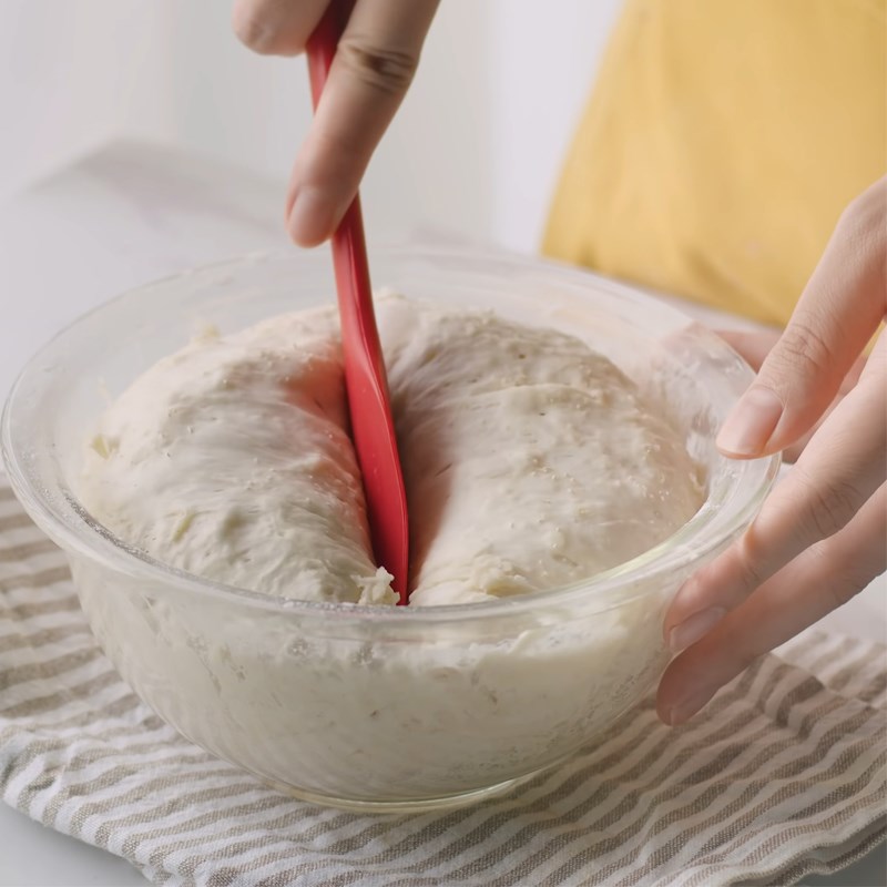 Bước 1 Trộn bột bánh Bánh mì sữa bắp Nhật Bản