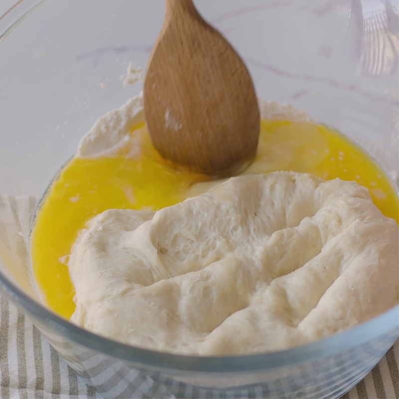 Bước 1 Trộn bột bánh Bánh mì sữa bắp Nhật Bản