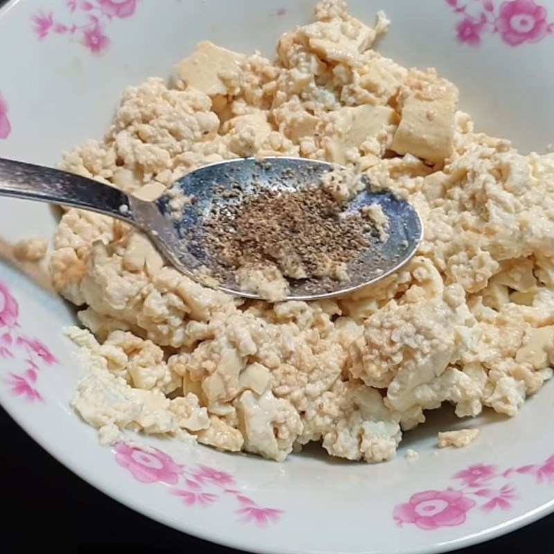 Bước 3 Trộn nhân đậu hũ Bắp cải cuộn đậu hũ kho tiêu