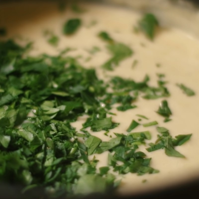 Bước 4 Xay nhuyễn hỗn hợp súp Súp tỏi kiểu Ý