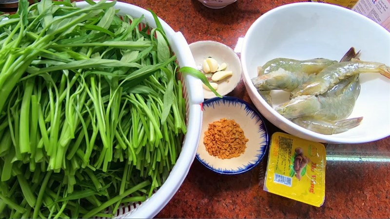 Nguyên liệu nấu canh rau muống tôm chua