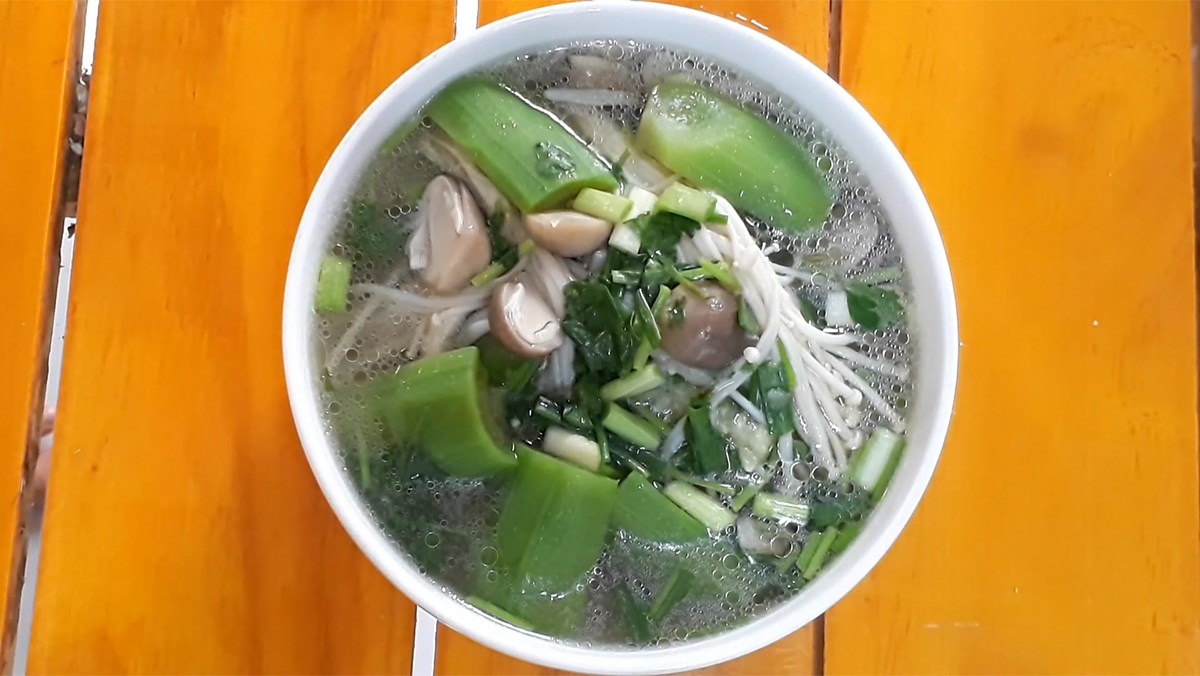 Canh mướp nấm chay