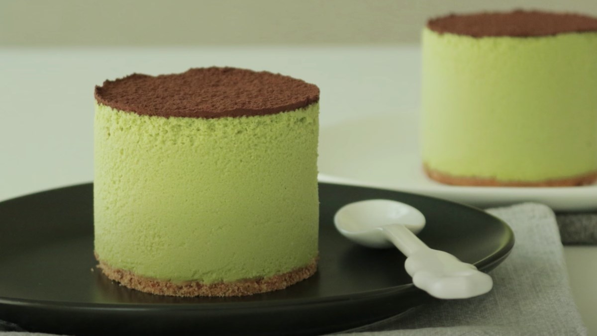 Kem tiramisu matcha