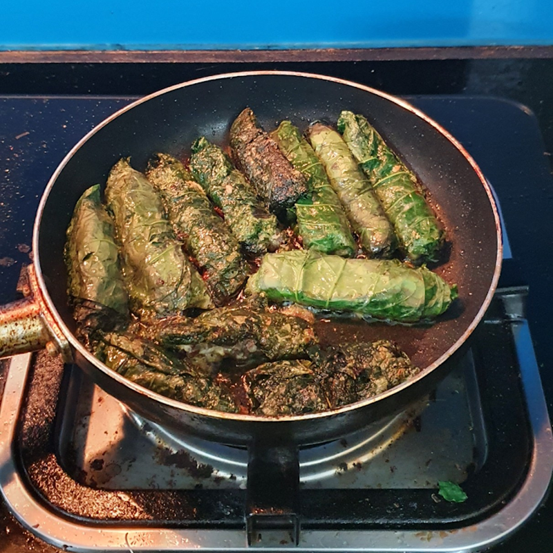 Bước 4 Chiên thịt cuốn lá lốt Thịt cuốn lá lốt chiên giòn