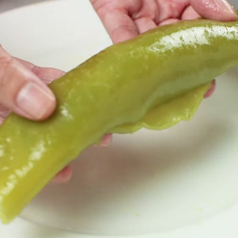 Bước 5 Cuộn tôm nấm Bánh cuốn lá dứa nhân tôm